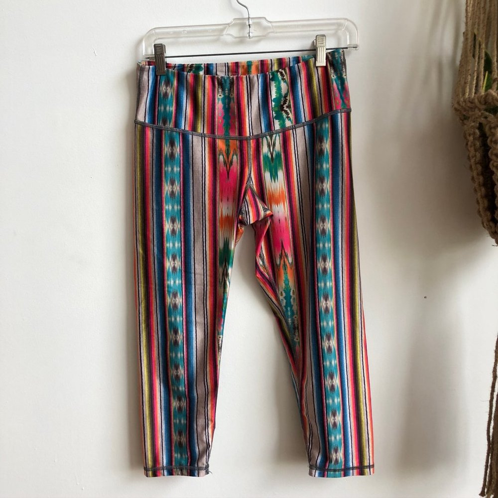 Uintah Collection Tribal Printed Cropped Leggings